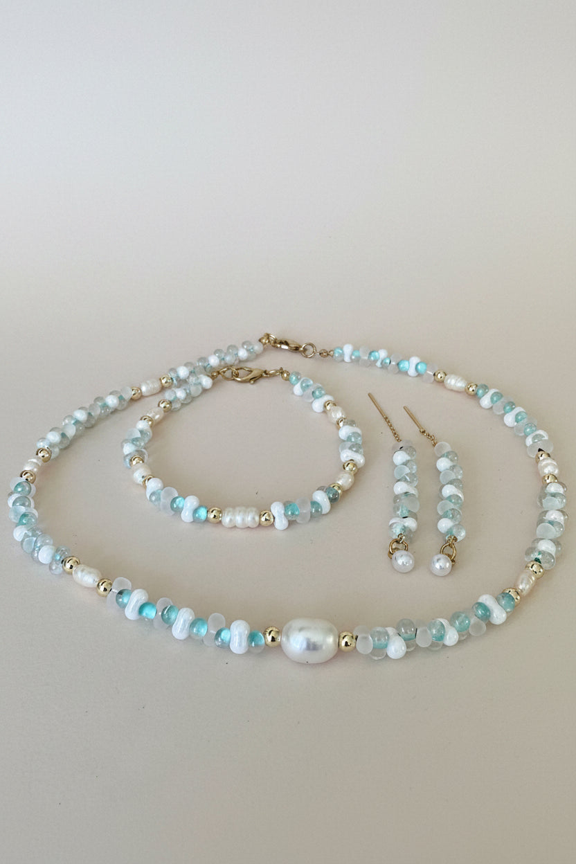 Aqua Bloom Schmuckset mit Halskette, Armband und Ohrringen