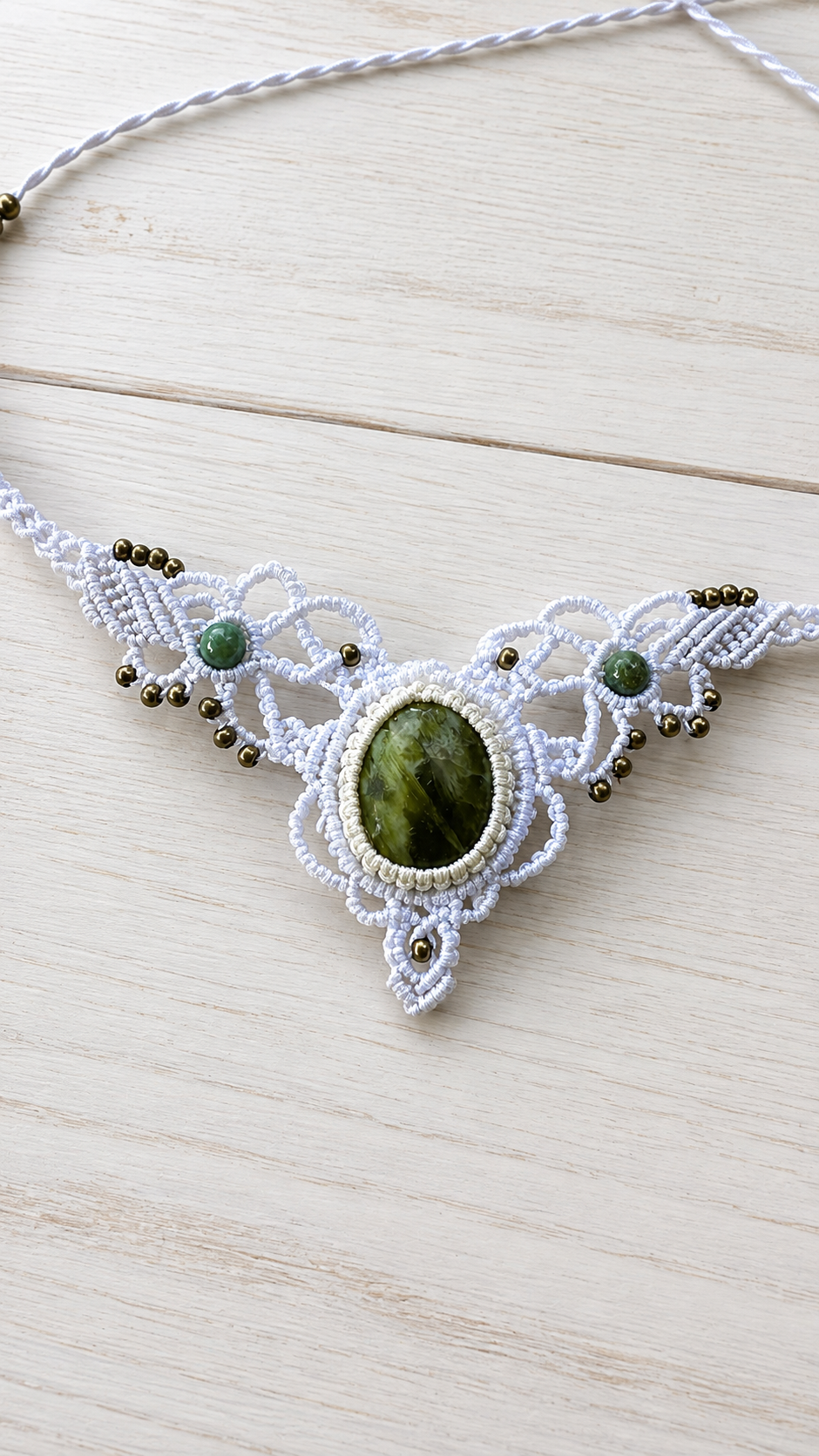 Green Lagoon Choker